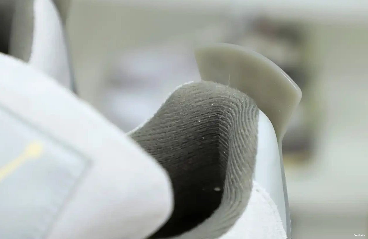 Air 